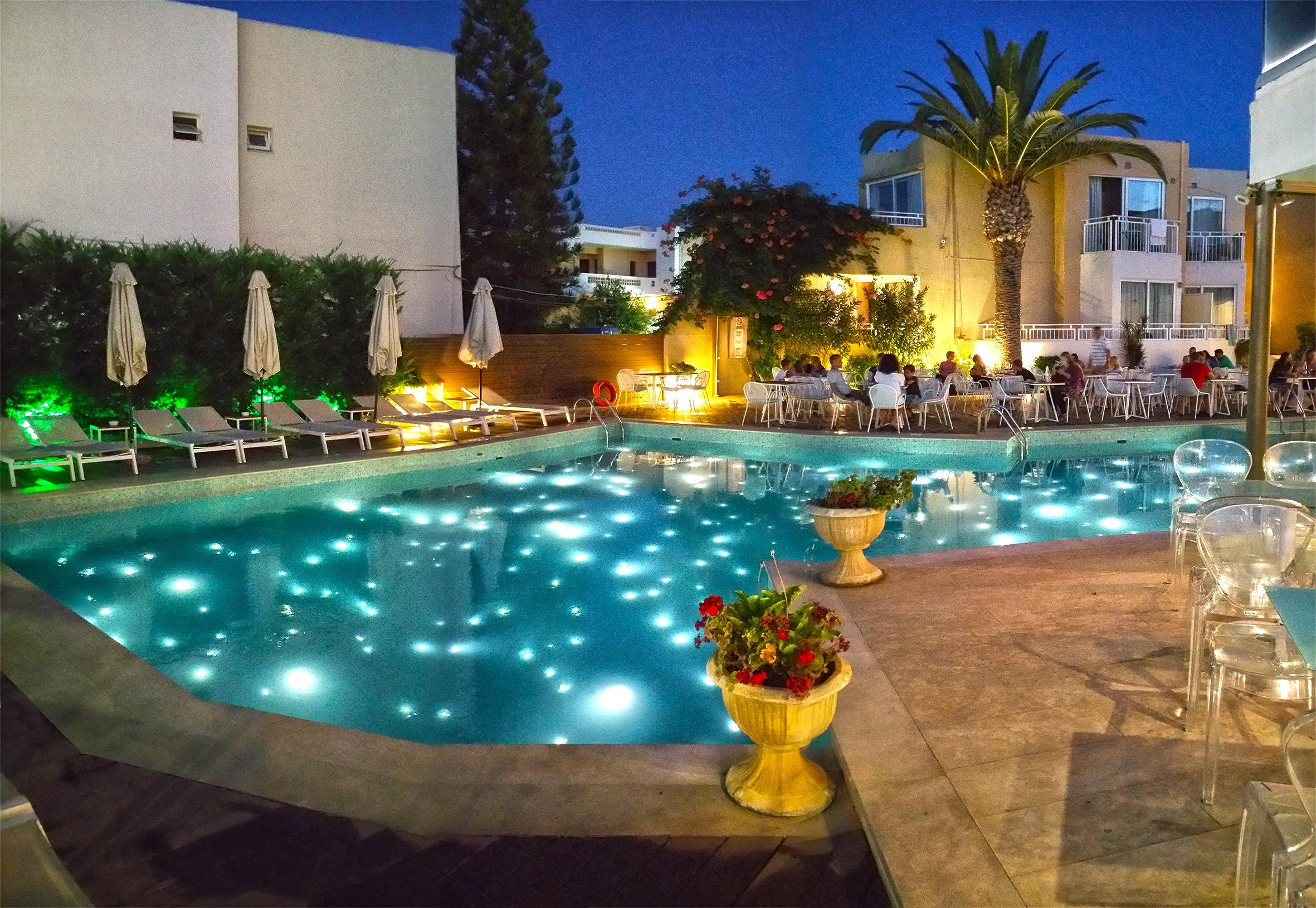 Nefeli Hotel Platanes  Zewnętrze zdjęcie